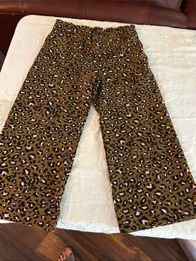 Maeve Ankle Cropped Leopard Print Pants in Mustard, Black & Pink sz 29P